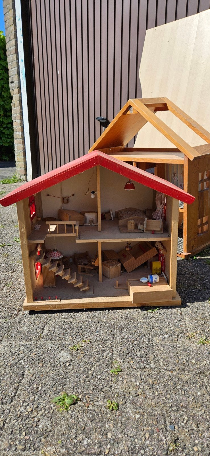 Poppenhuis, Ophalen