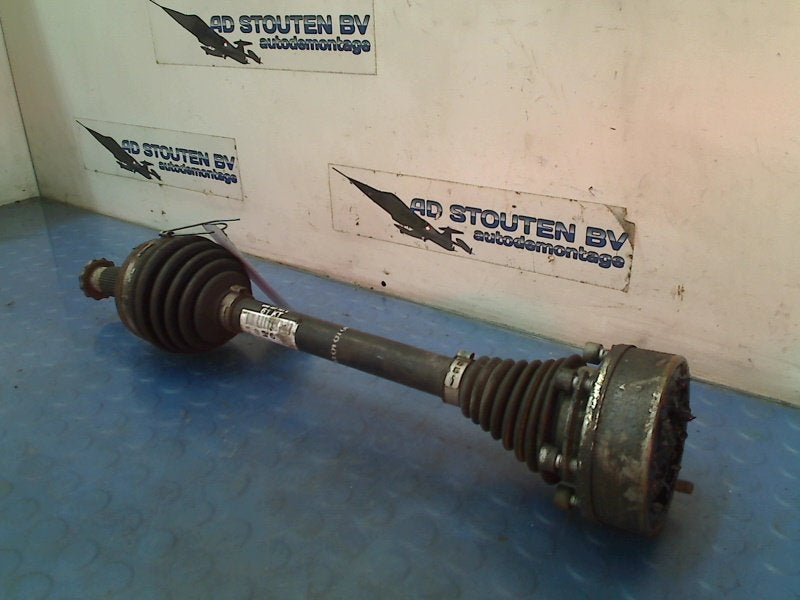 Aandrijfas Links Voor Audi A1 (8X1/8XK) 2011 6R0407761K, Gebruikt, Auto-Union-Straße  1, Ingolstadt 85057, , Duitsland, Info@audi.de