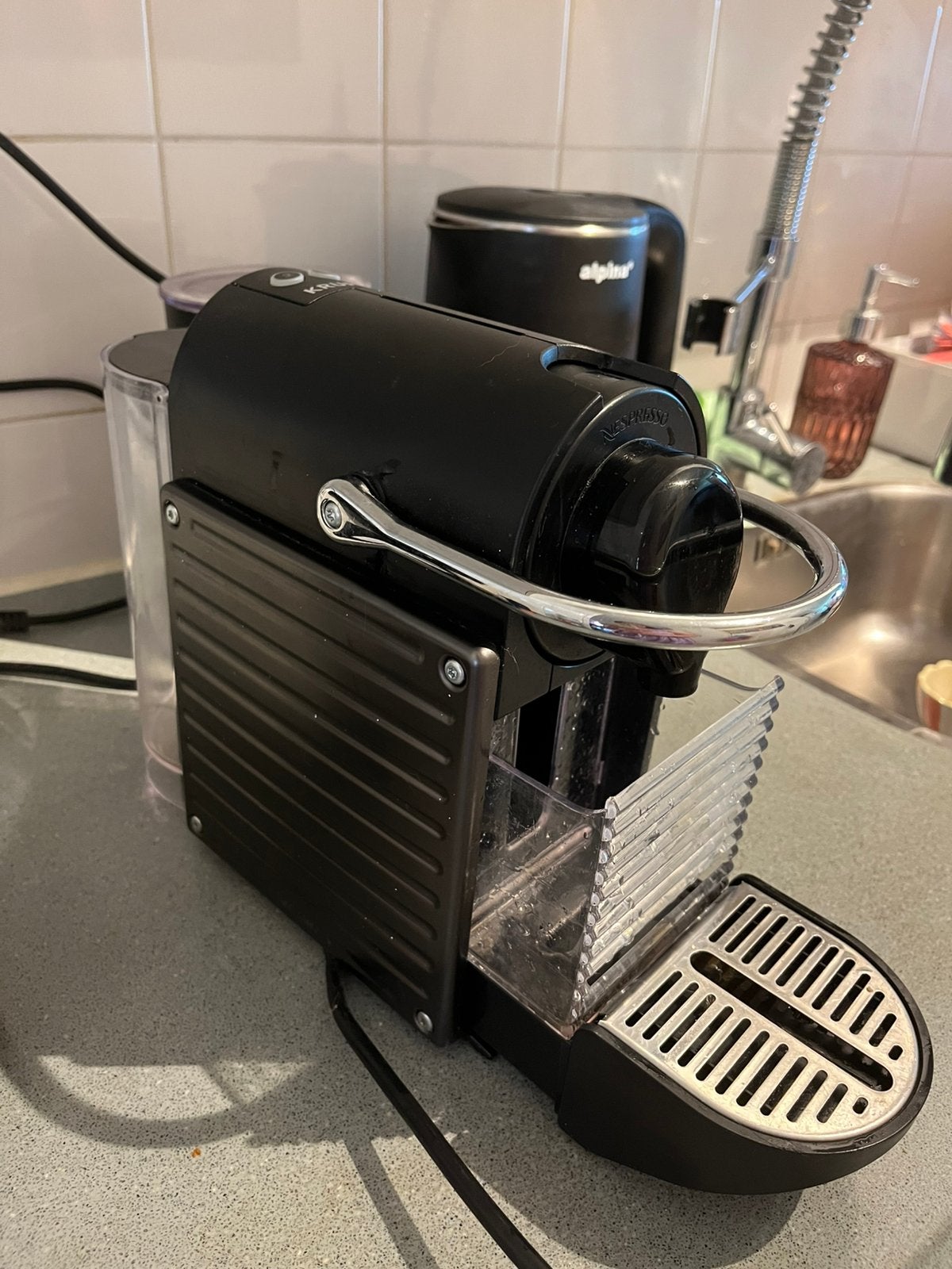 Nespresso Pixie Titanium, Ophalen, Gebruikt, Koffiemachine, 4 tot 10 kopjes