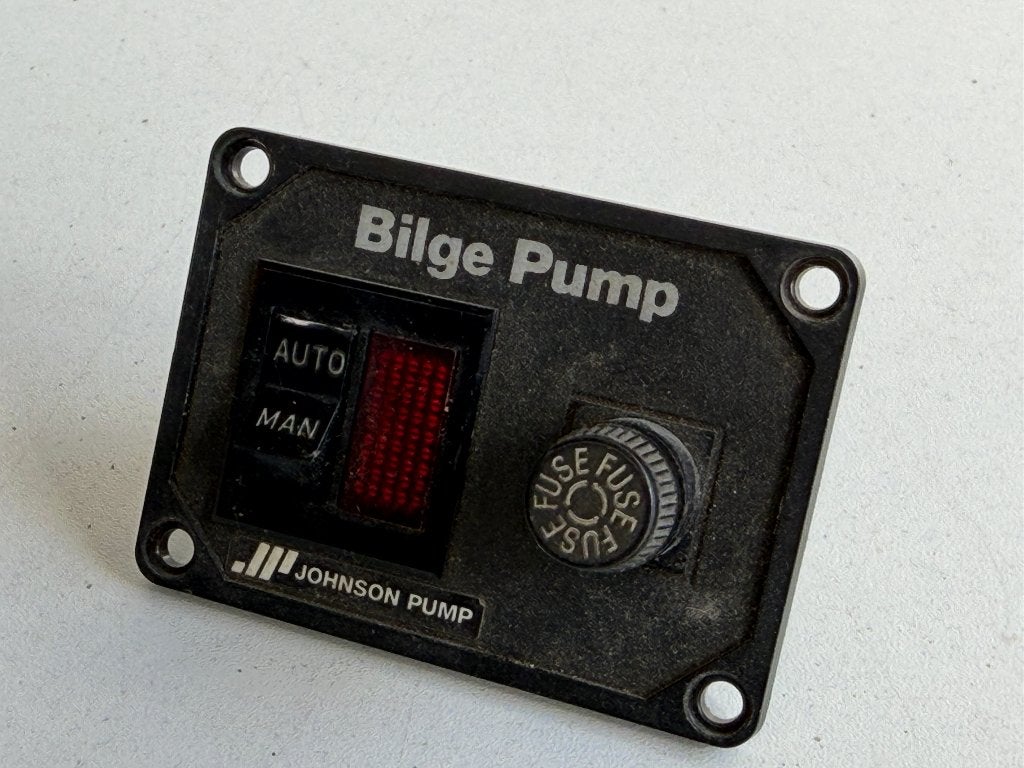 Bilge Pump Johnson Pump paneel, Ophalen of Verzenden, Gebruikt, Motor en Techniek