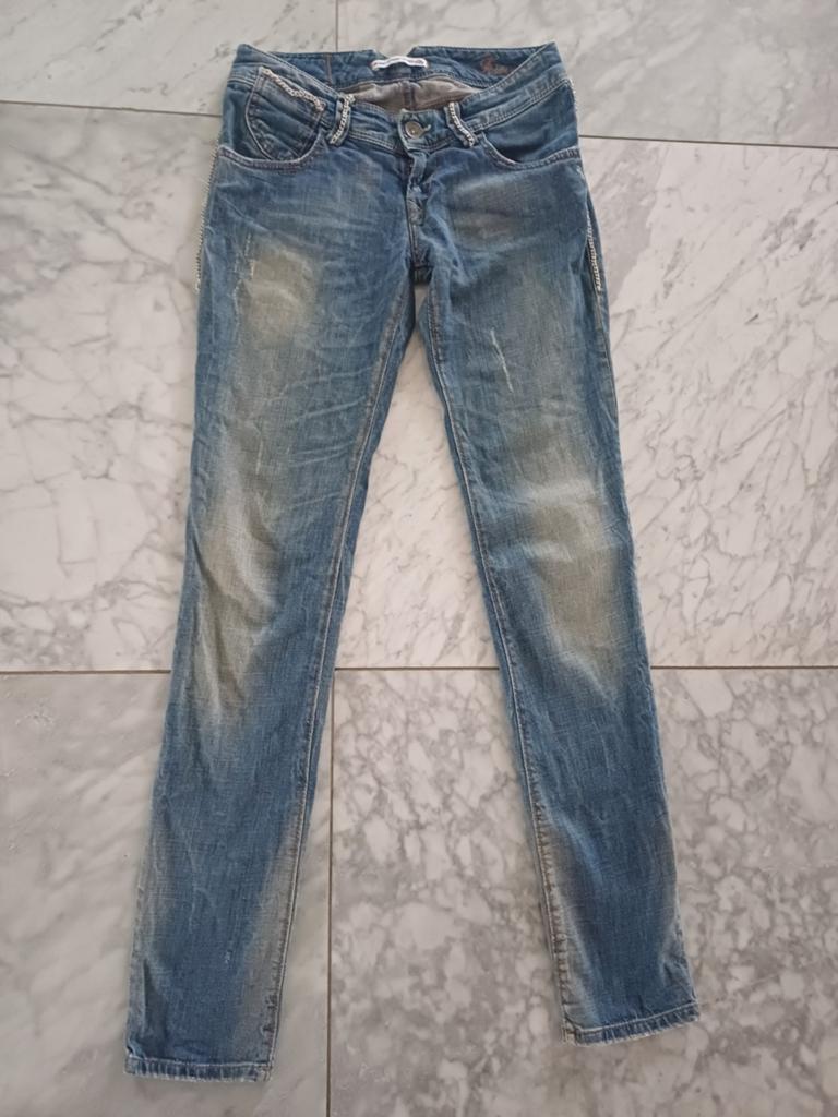 Fornarina jeans maat 27, Kleding | Dames, Spijkerbroeken en Jeans, Blauw, Fornarina, Ophalen of Verzenden, Zo goed als nieuw