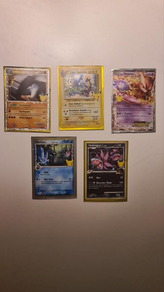 5 25 jarige Engelse pokemon celebrations kaarten, Hobby en Vrije tijd, Verzamelkaartspellen | Pokémon, Ophalen of Verzenden, Zo goed als nieuw
