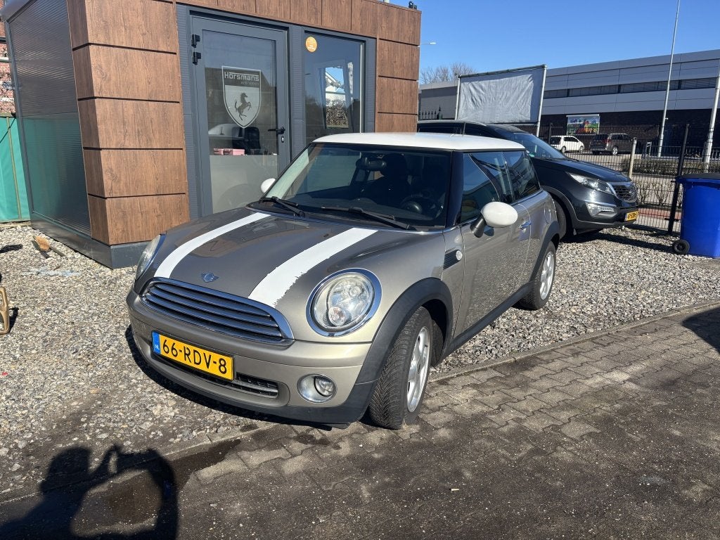 MINI Mini 1.6 Cooper (bj 2007), Auto's, Voorwielaandrijving, Gebruikt, 750 kg, 4 cilinders