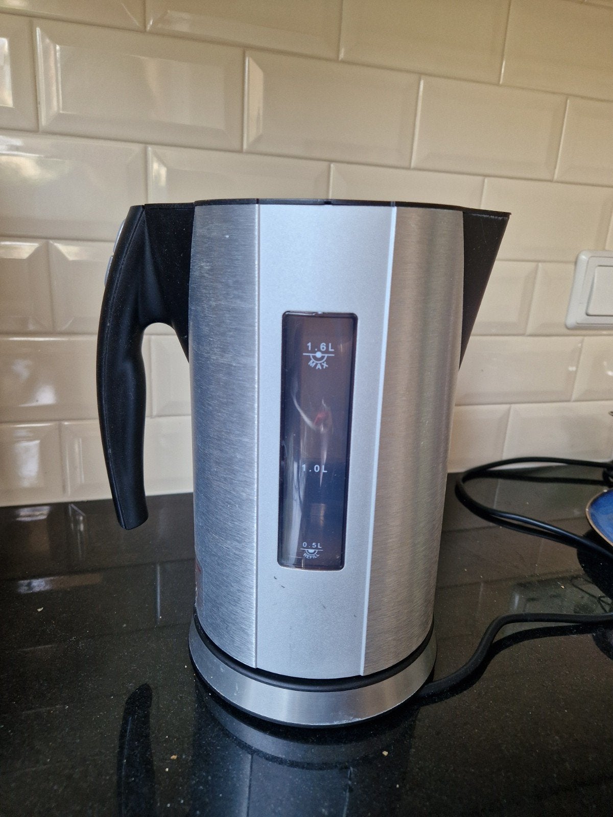 Waterkoker, Witgoed en Apparatuur, Waterkokers, 1 tot 2 liter, Ophalen, Zo goed als nieuw