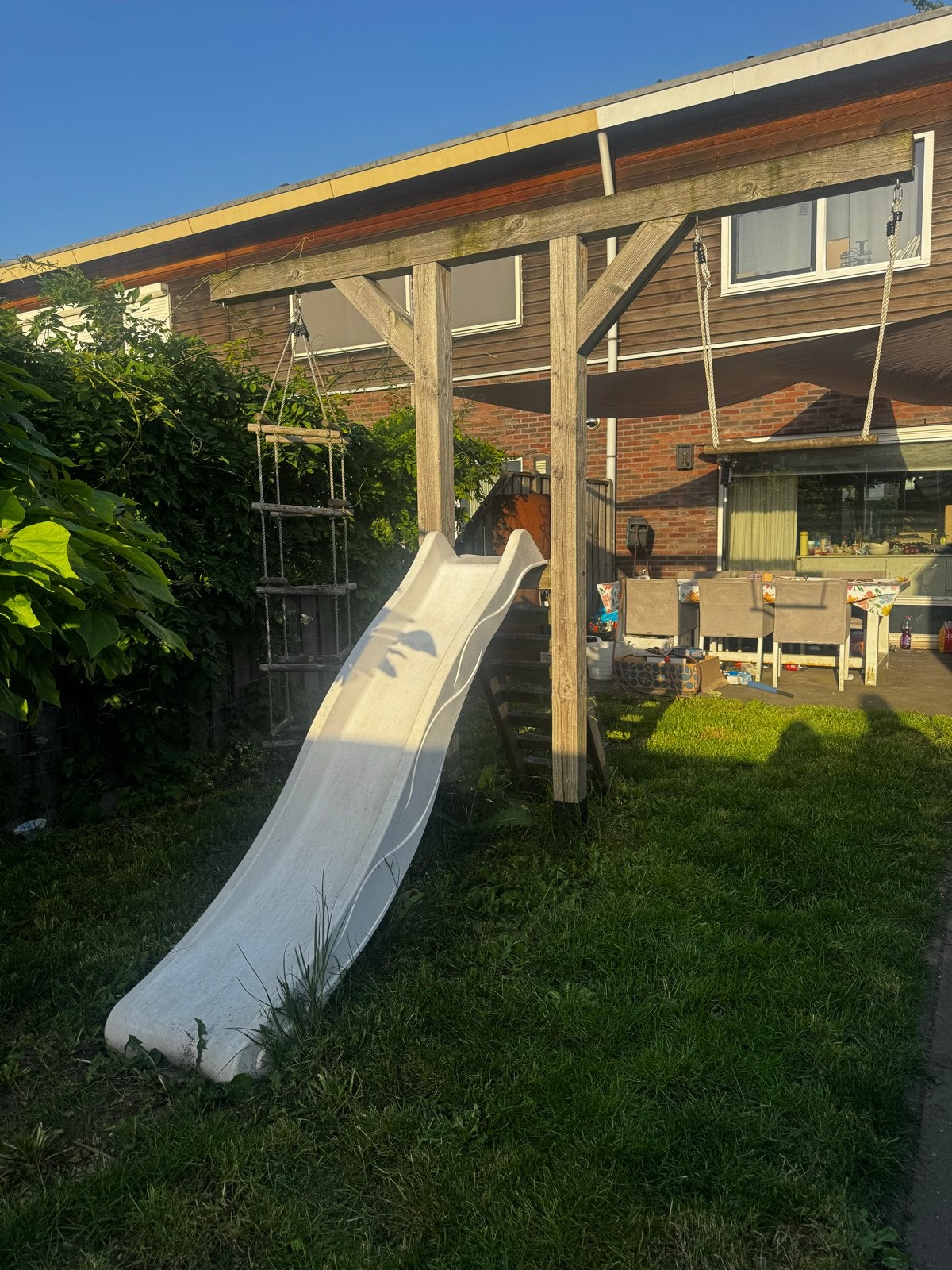 Houten Speeltoestel met Glijbaan en Klimtouw, Ophalen of Verzenden, Gebruikt, Glijbaan