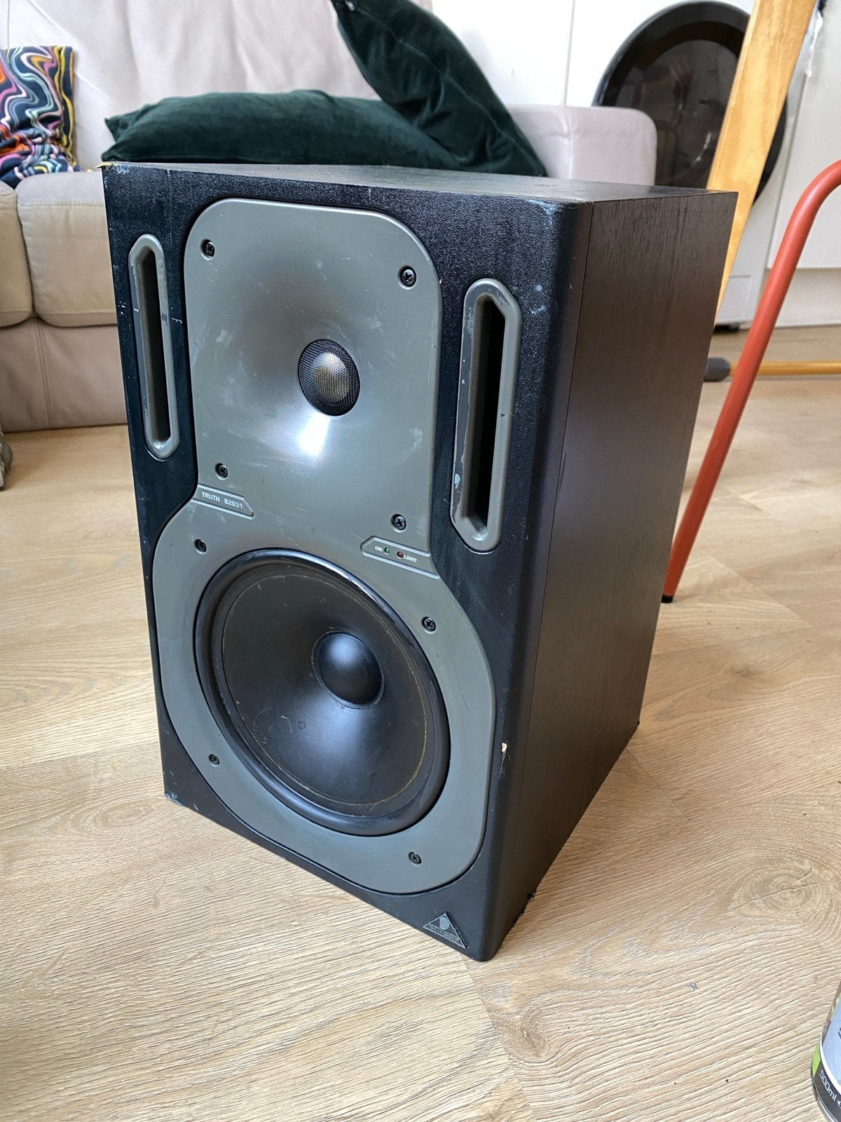 Behringer Truth B2031 High-Resolution Studio Monitor, Audio, Tv en Foto, Luidsprekers, Gebruikt, 120 watt of meer, Front, Rear of Stereo speakers