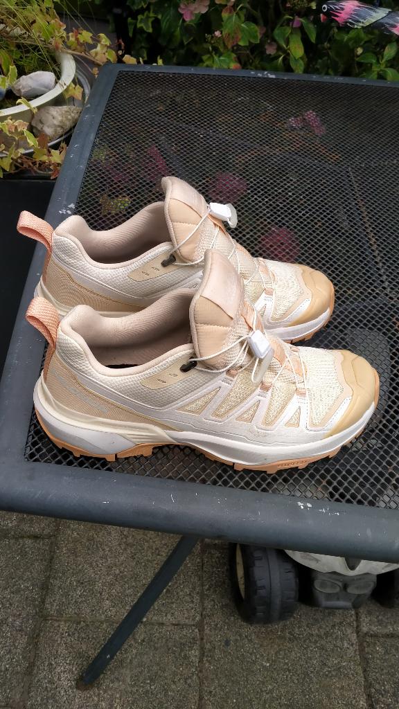 Wandelschoenen salomon X Ultra360 edge, Sport en Fitness, Bergsport en Wandelen, Ophalen, Zo goed als nieuw, Schoenen