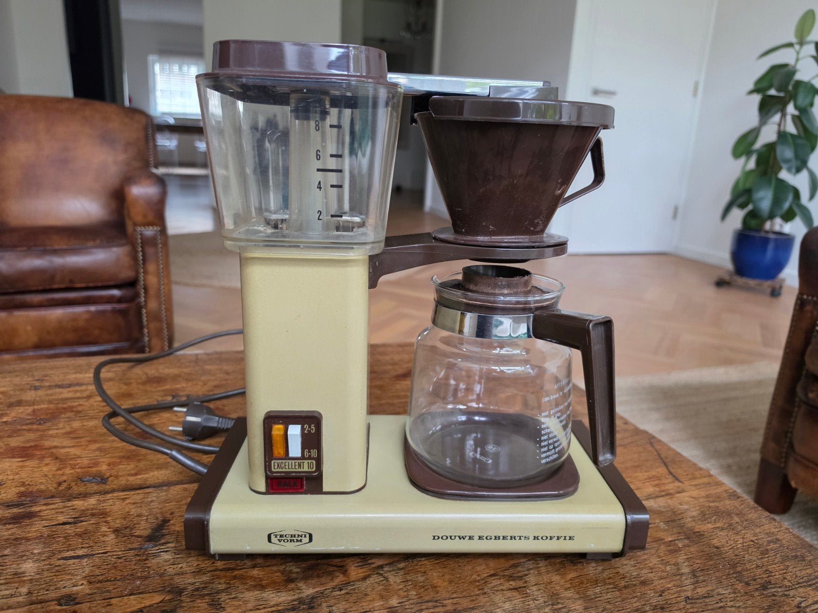 Vintage Douwe Egberts Filter Koffiezetapparaat Technovorm, Ophalen, Gebruikt, Koffiemachine, Gemalen koffie