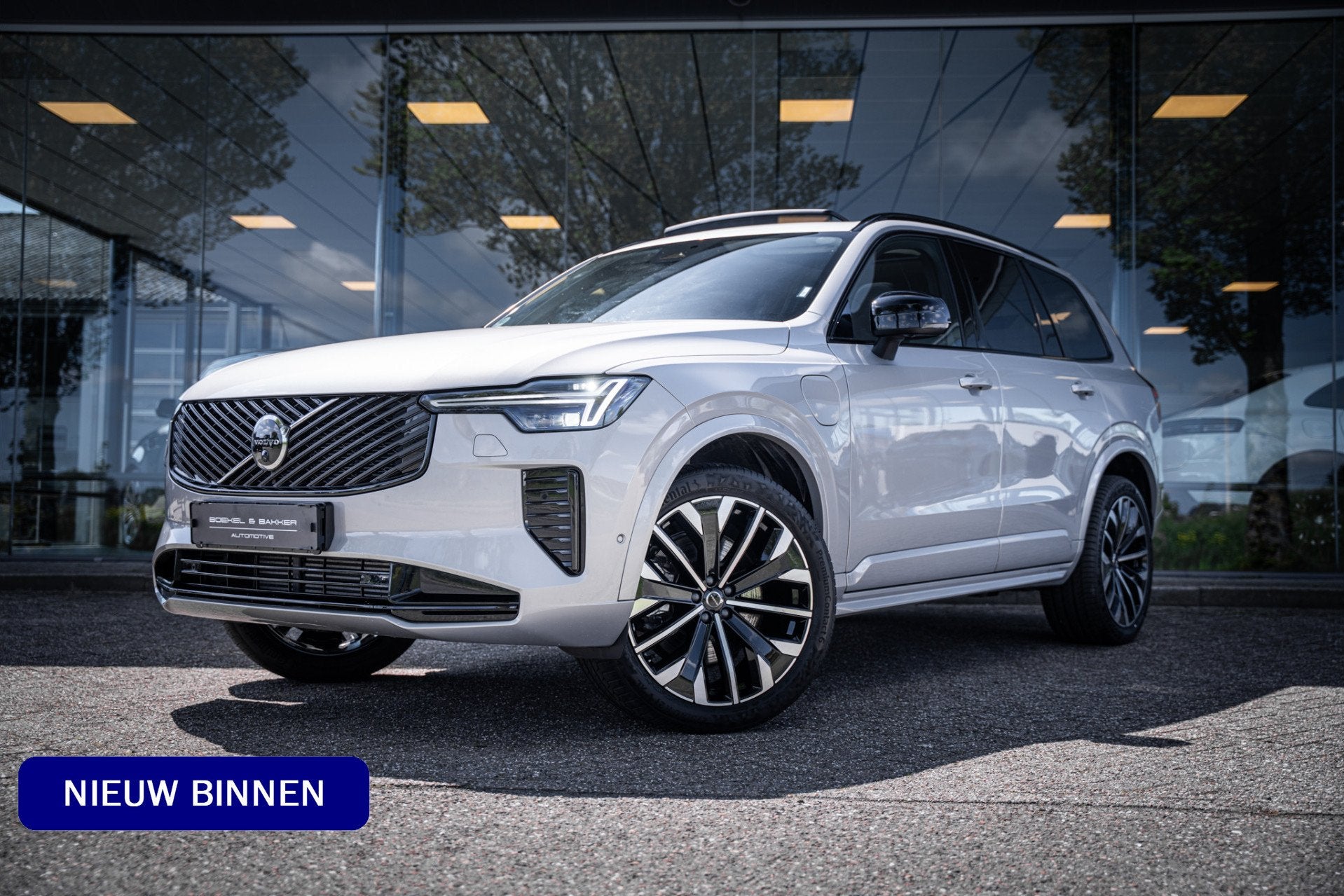 Volvo XC90 2.0 T8 Plug-in hybrid AWD PLUS DARK * Panodak * H, 12 maanden, Gebruikt, Zwart, 4 cilinders