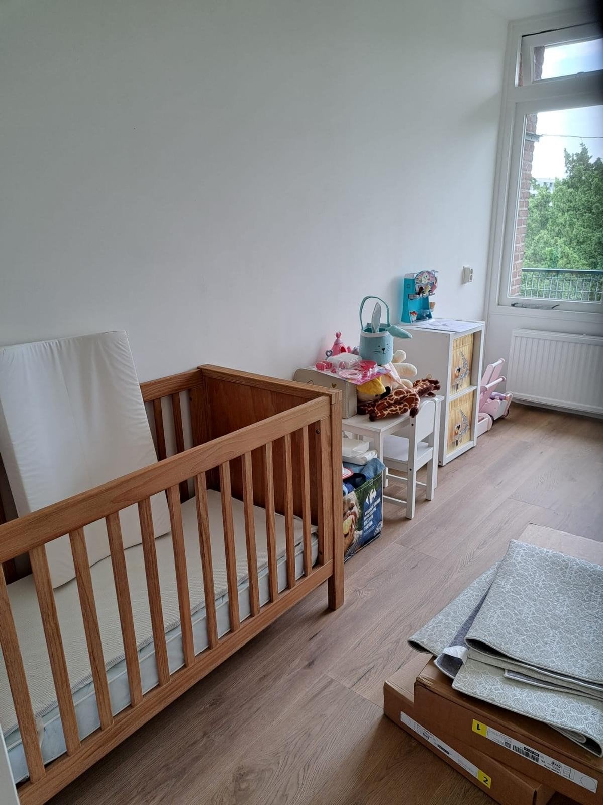 ledikantje zgan te koop, Ophalen, Zo goed als nieuw, Jongetje of Meisje