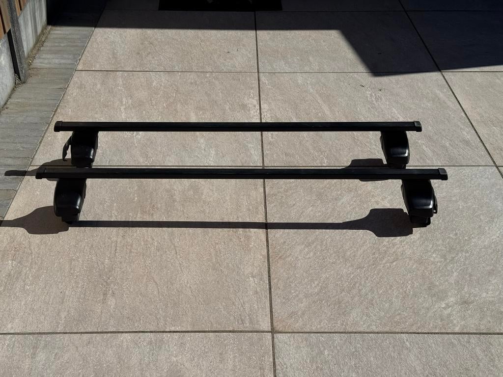 Thule dakdragers - geschikt voor o.a. Audi A3, Lexus CT200h, Auto diversen, Dakdragers, Ophalen, Gebruikt