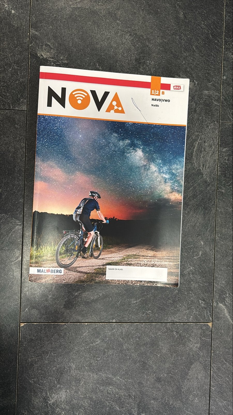 NOVA 1/2 B HAVO/VWO NaSk Malmberg lesboek, Ophalen of Verzenden, Zo goed als nieuw, HAVO, Natuurkunde