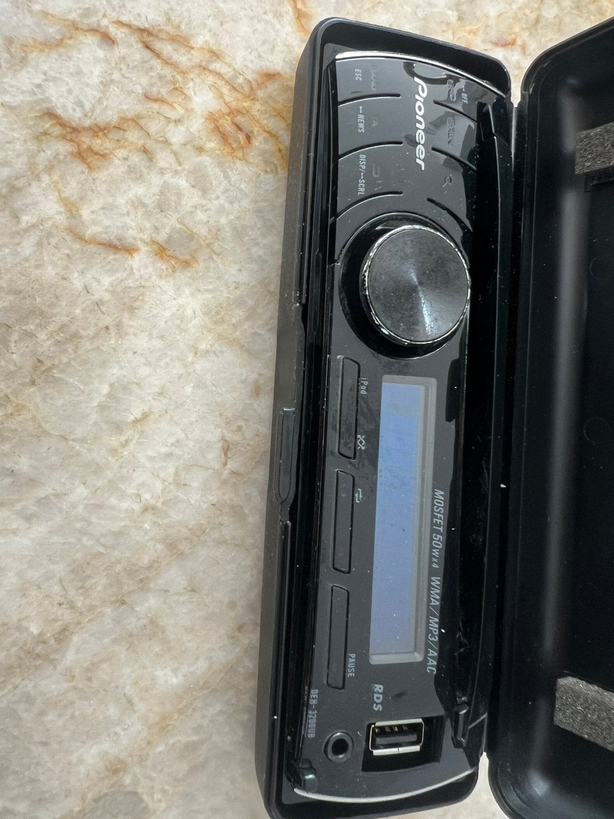 Pioneer DEH-3200UB Autoradio met USB-aansluiting, Ophalen of Verzenden, Gebruikt