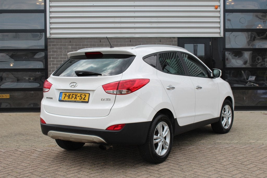 Hyundai ix35 1.6i GDI Pro / Leer / Stoelverwarming / N.A.P., Auto's, Hyundai, Voorwielaandrijving, Euro 5, 135 pk, 4 cilinders