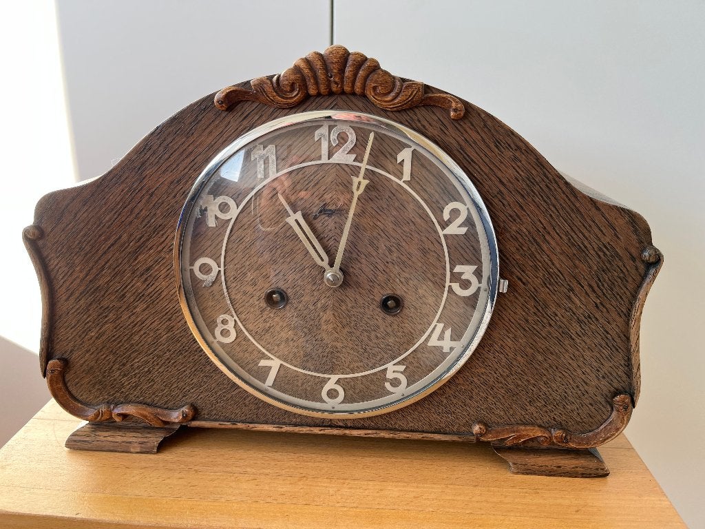 pendule klok, Ophalen