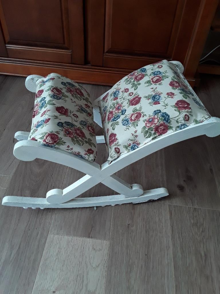 vintage voetenbankje, Huis en Inrichting, Banken | Voetenbanken en Poefen, Ophalen, Minder dan 50 cm, Gebruikt, 50 tot 75 cm