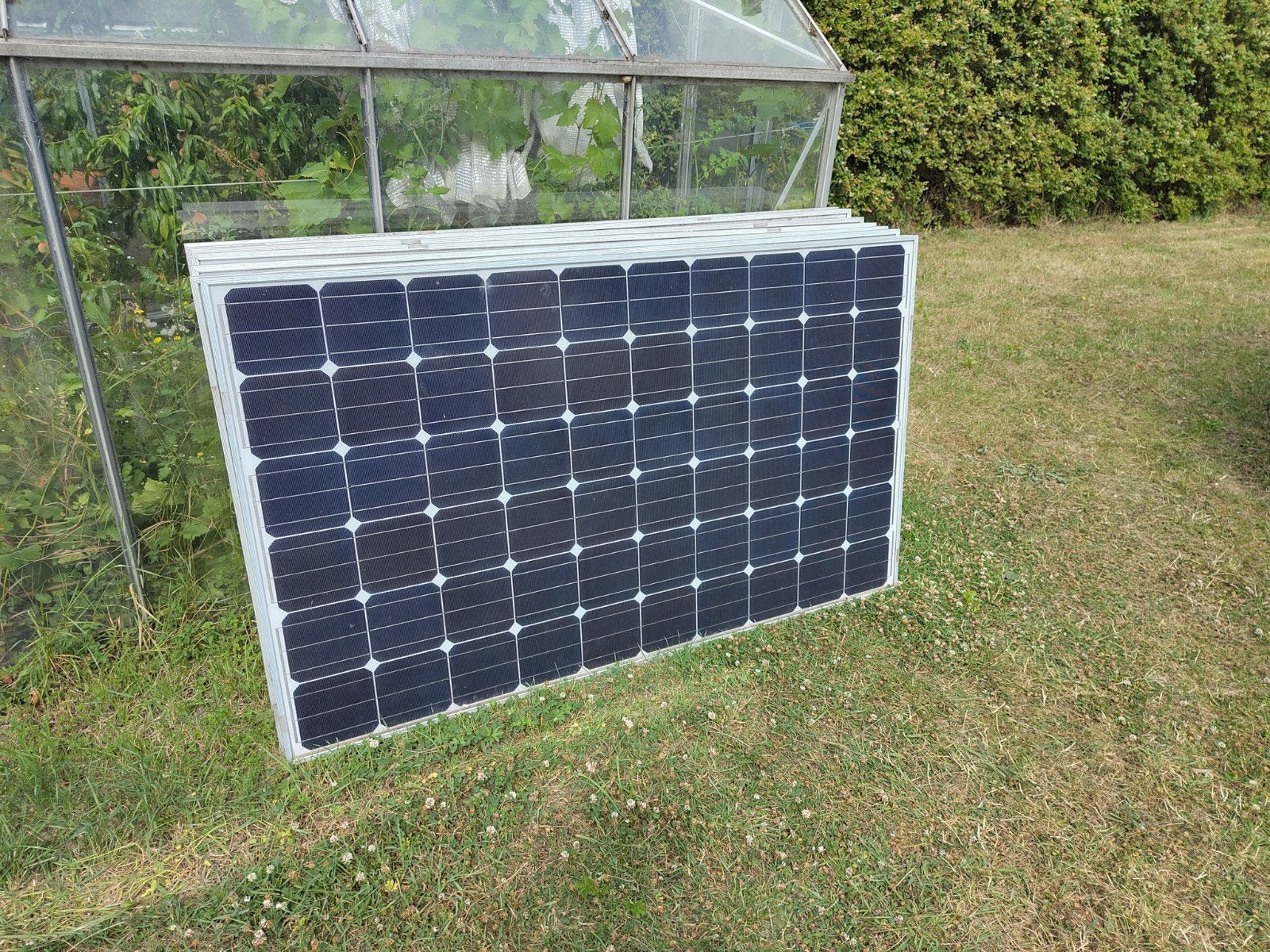 7x yingli 260wp paneel met sma omvormer en sunny beam, Doe-het-zelf en Verbouw, Ophalen, Gebruikt, Compleet systeem, 200 wattpiek of meer