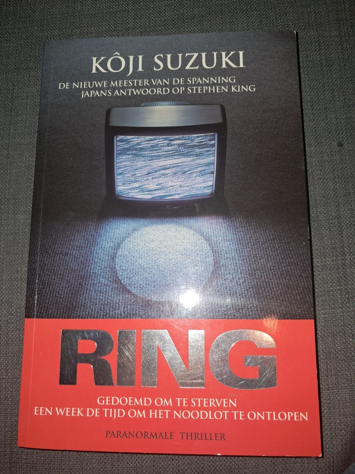 Ring - Kôji Suzuki (Thriller), Ophalen of Verzenden, Gelezen, Kôji Suzuki, Wereld overig