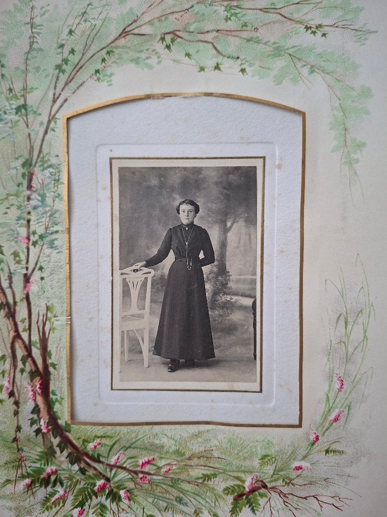 Oude Franse fotoalbum pagina met foto 'PiFrance', Verzenden