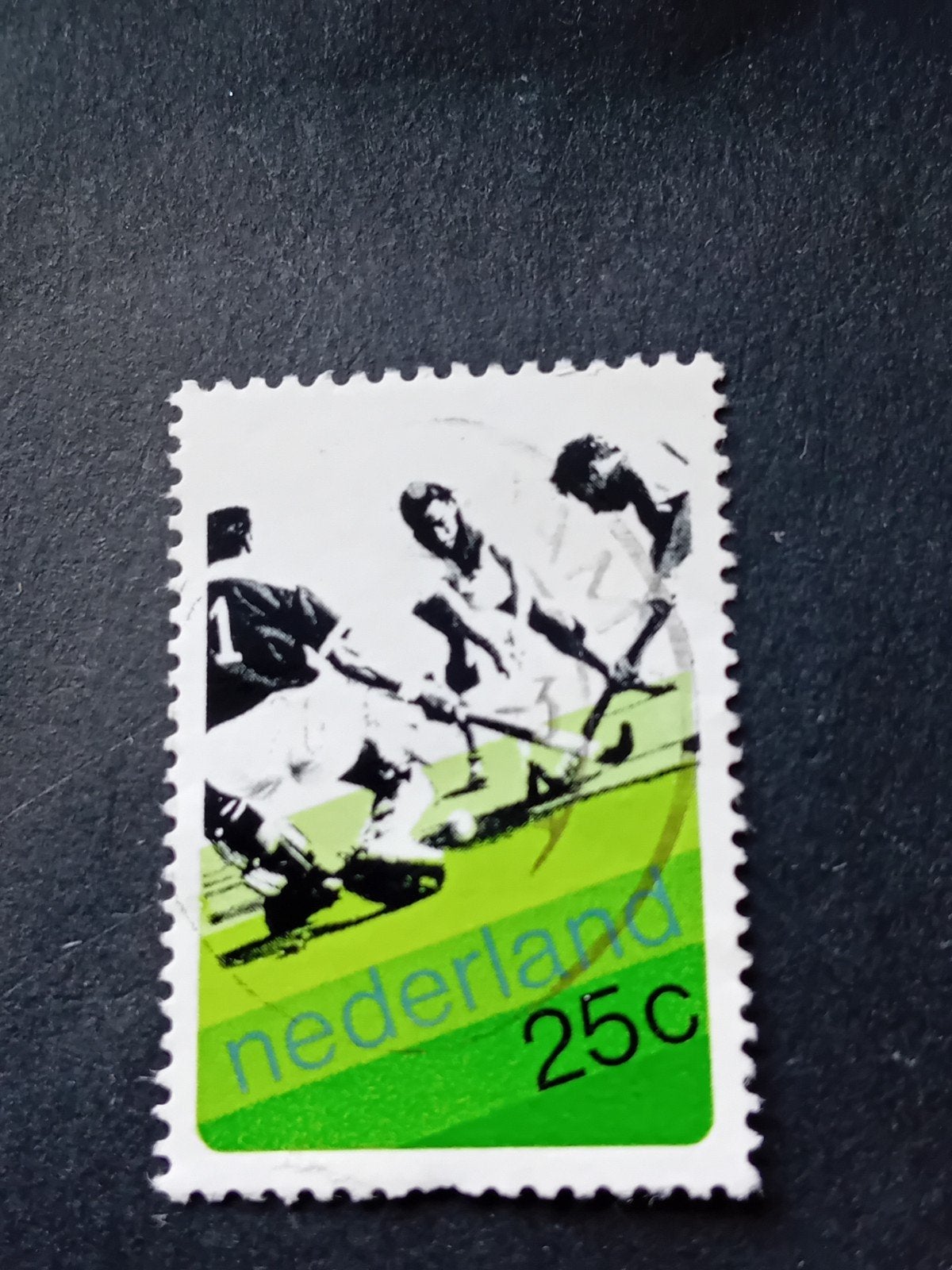 Nederlandse postzegel - Hockey 25c Sport, Ophalen of Verzenden