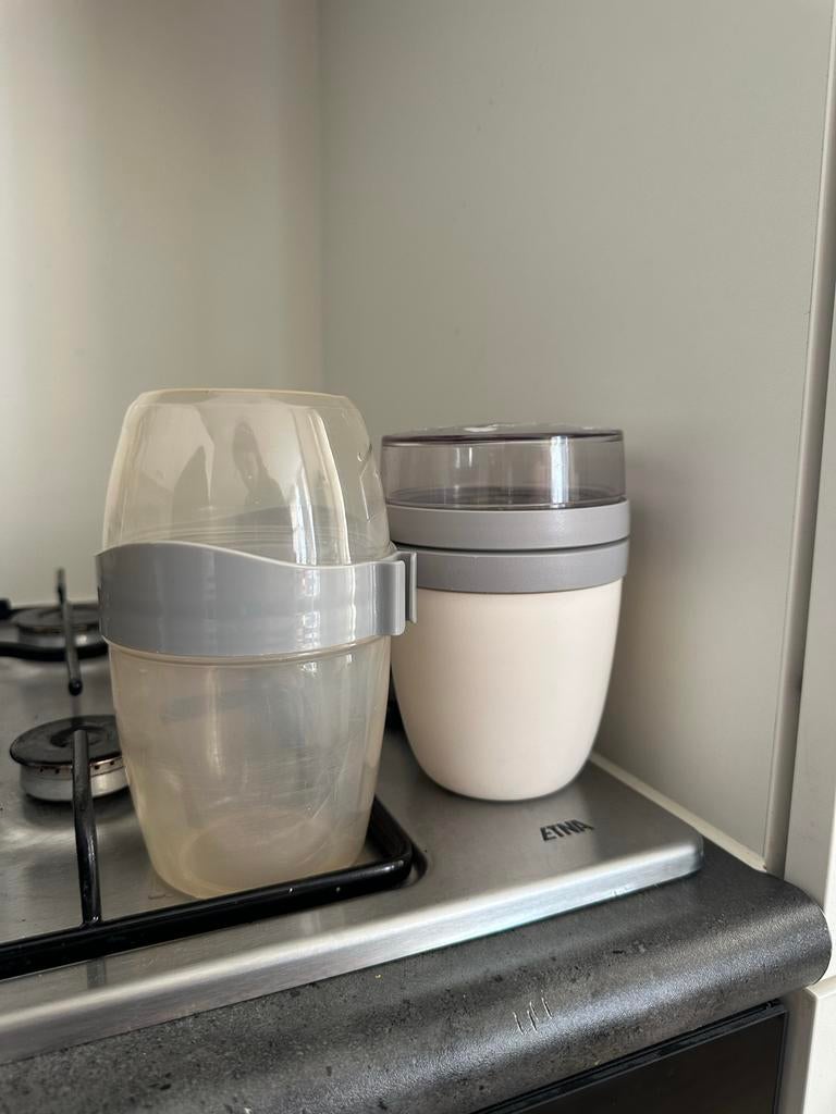 2x Yoghurtbeker met 2 compartimenten, Kunststof, Ophalen of Verzenden, Meerkleurig, Overige merken