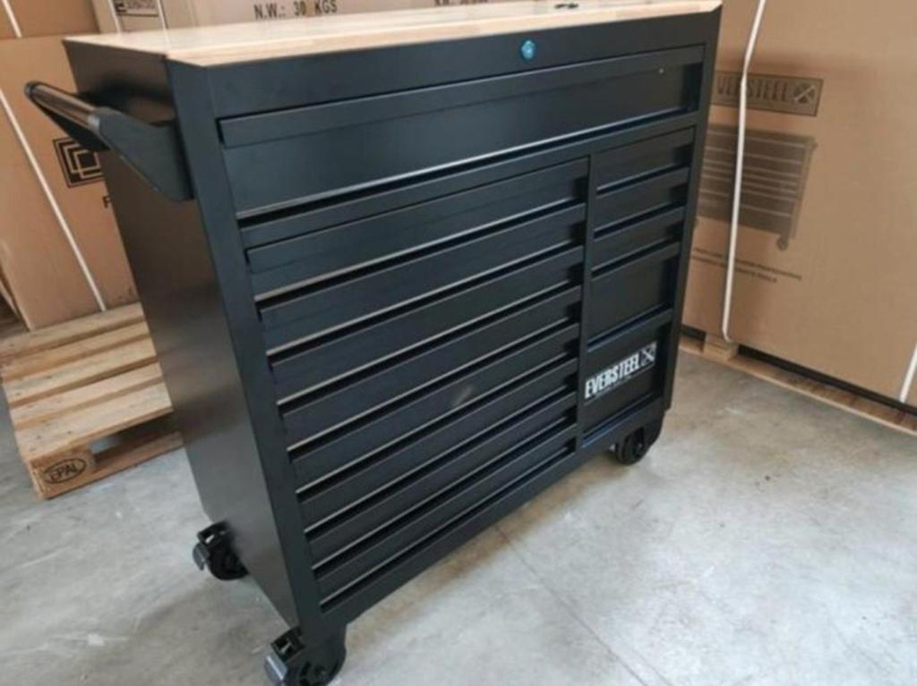 Gereedschapswagen eversteel 14/11, Ophalen