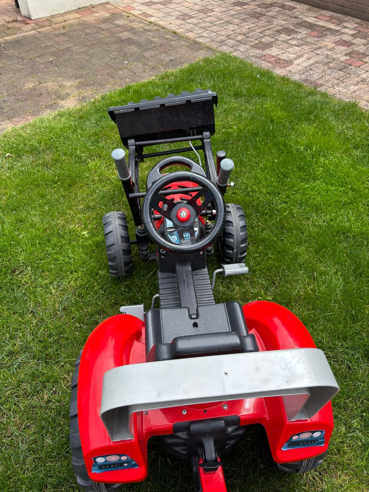 Rode traptractor met aanhanger en voorlader, Kinderen en Baby's, Speelgoed | Buiten | Voertuigen en Loopfietsen, Ophalen, Gebruikt