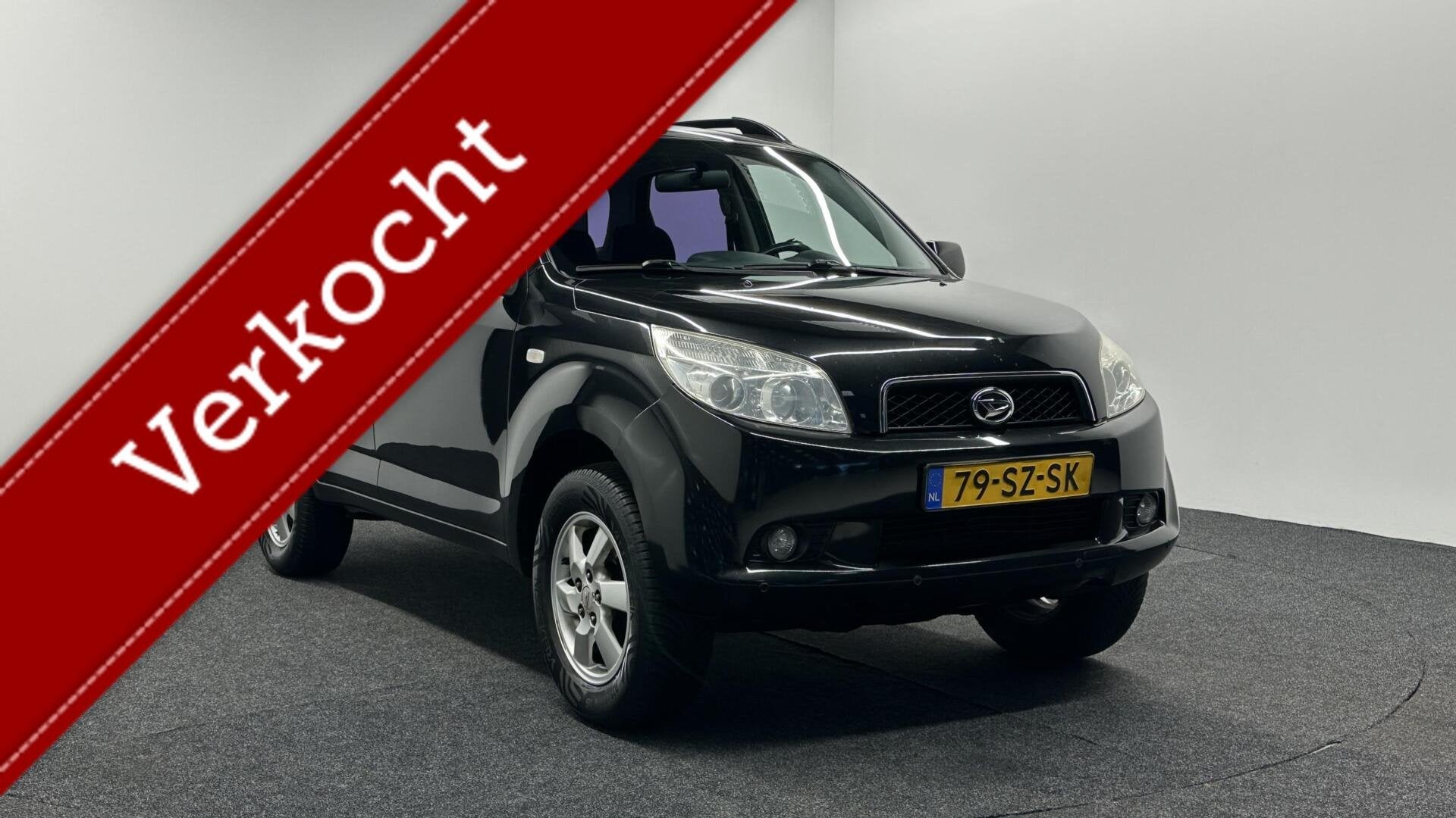 Daihatsu Terios 1.5-16v 2WD AIRCO LM TREKHAAK., Auto's, 13 km/l, 1350 kg, Zwart, Met garantie (alle)