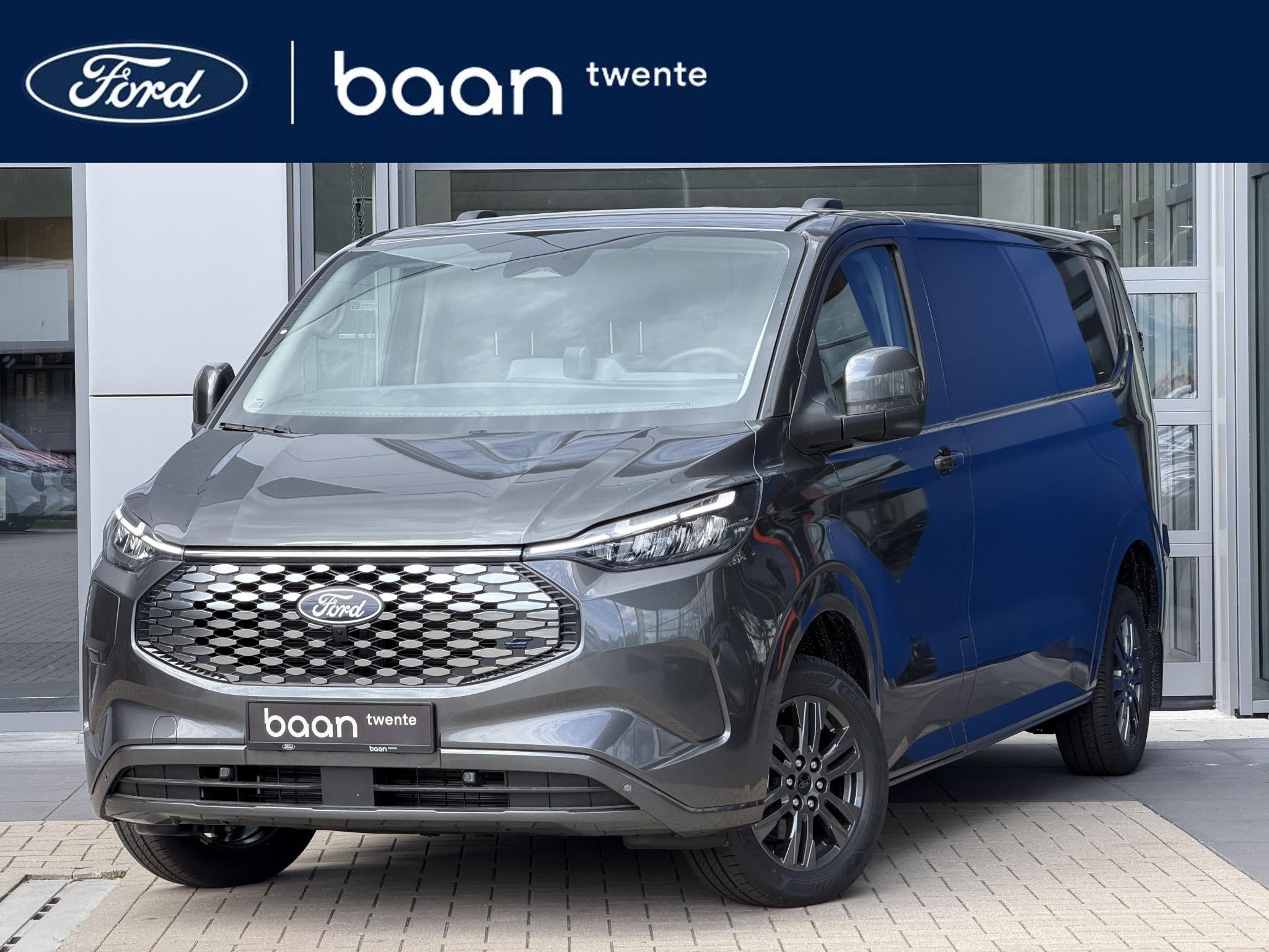 Ford E-Transit Custom 340 L2H1 Limited 71 kWh 218 PK | Direc, Automaat, 12 maanden, 71 kWh, 470 min