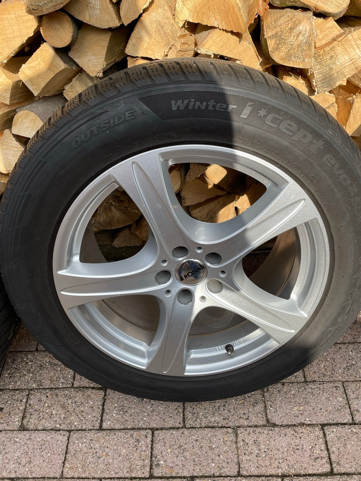Winterbanden met velgen - Hankook Winter i*cept evo2 SUV, Auto diversen, Ophalen, Gebruikt