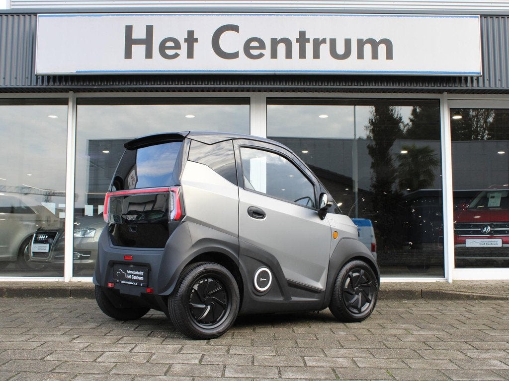 Silence S04 elektrische Citycar 90km/u PRIJS=MET KOOP BATTER, Auto's, Overige Auto's, Automaat, Gebruikt, Zwart, Origineel Nederlands
