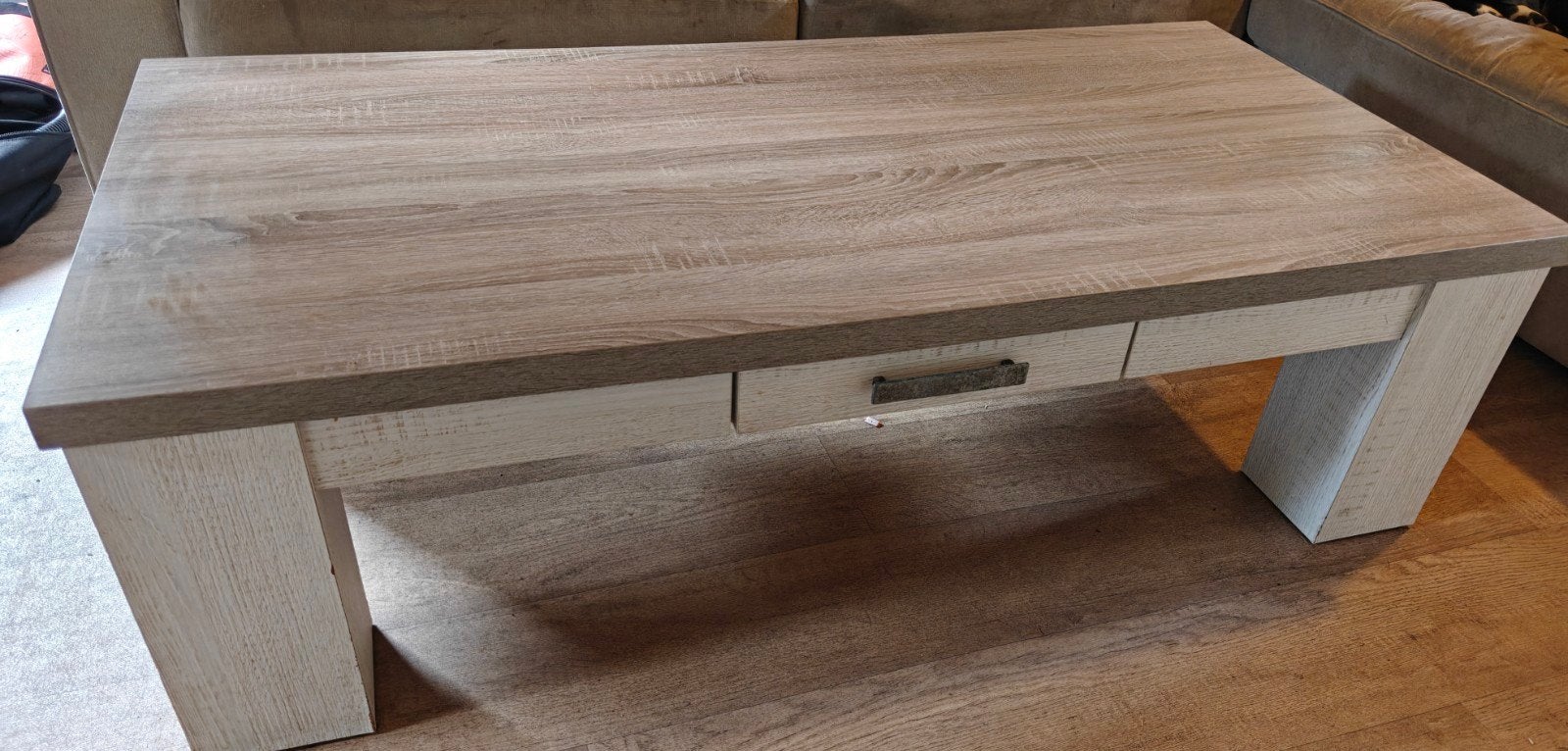 gratis salontafel, Ophalen