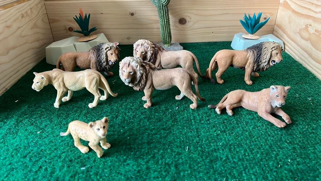Schleich leeuwen, Ophalen of Verzenden, Zo goed als nieuw, Paard, Beeldje of Figuurtje