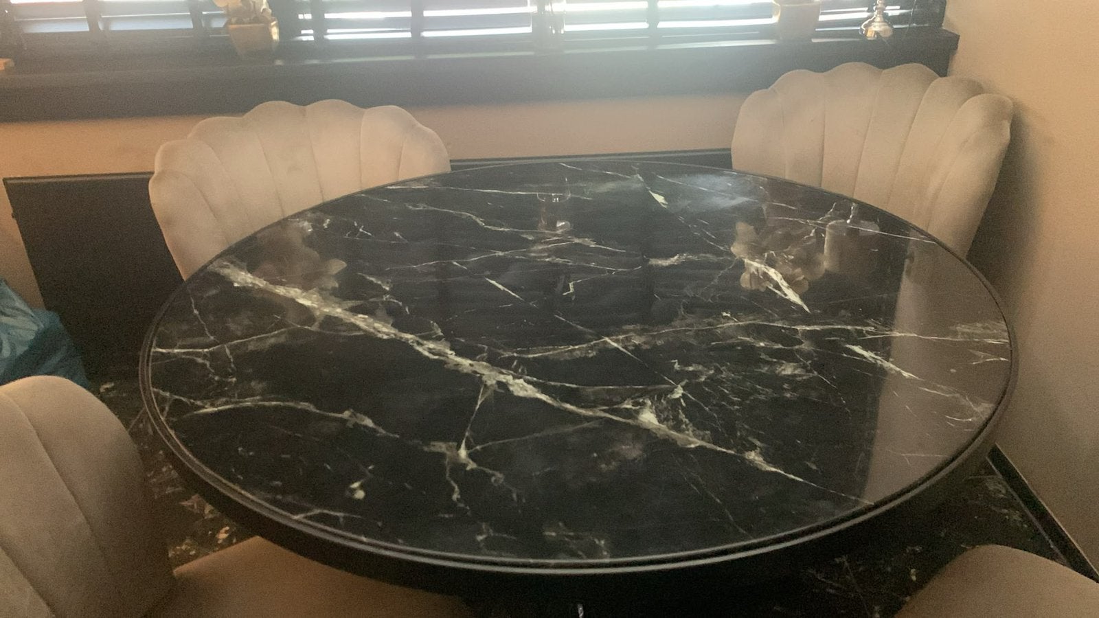 Ronde eettafel, Ophalen of Verzenden