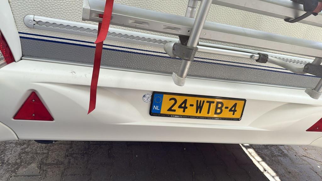 Hobby 440 SF AIRCO - LUIFEL - DWARSBED 2010 Comfortabel, Lux, Caravans en Kamperen, Caravans, Luifel, Vast bed, Hobby, Bedrijf