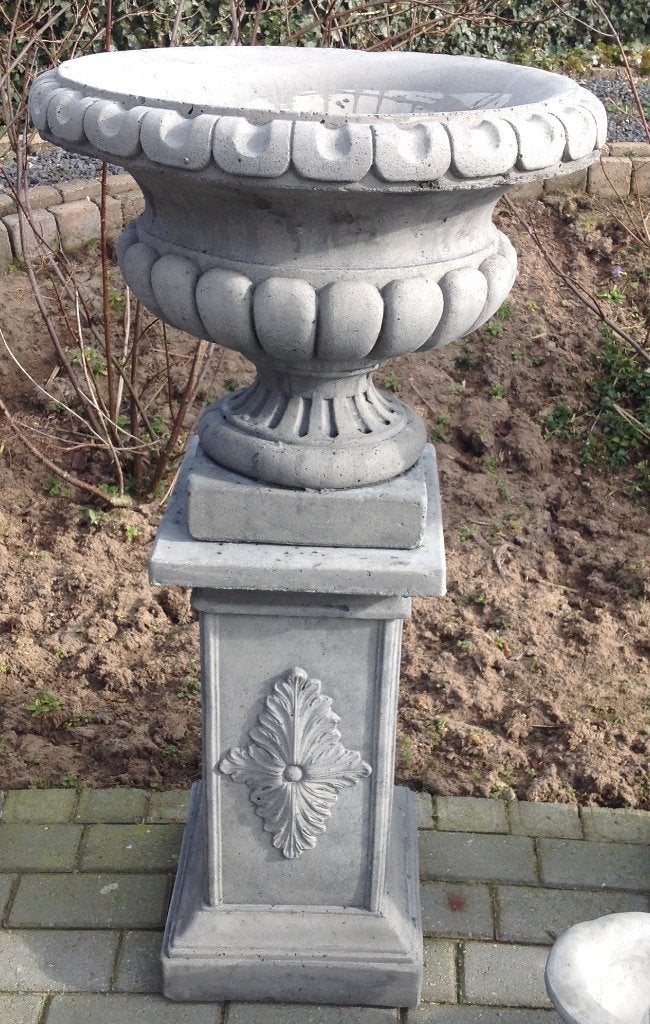 Grote pot en sokkel Mandela in twee maten beton., Ophalen, Rond, Nieuw, Balkon