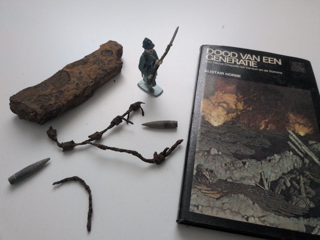 Wereldoorlog 1, 1e wo set met echte bodemvondsten, Verzamelen, Militaria | Tweede Wereldoorlog, Ophalen of Verzenden, Overige soorten