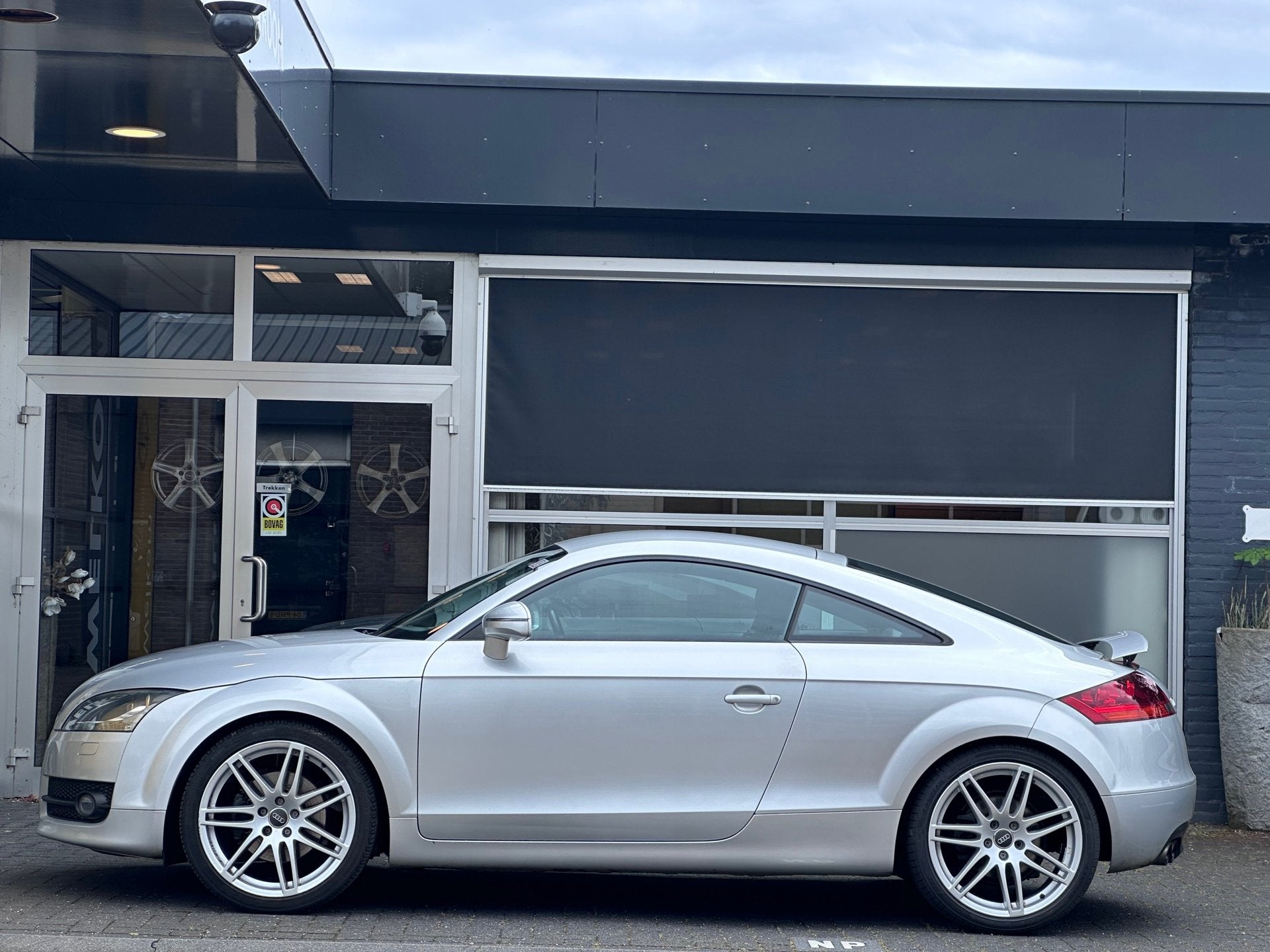 Audi TT 2.0 TFSI Pro Line ORGINEEL NL / CRUISE / CLIMA / NAP, Auto's, Audi, TT, Gebruikt, Zwart, 4 cilinders