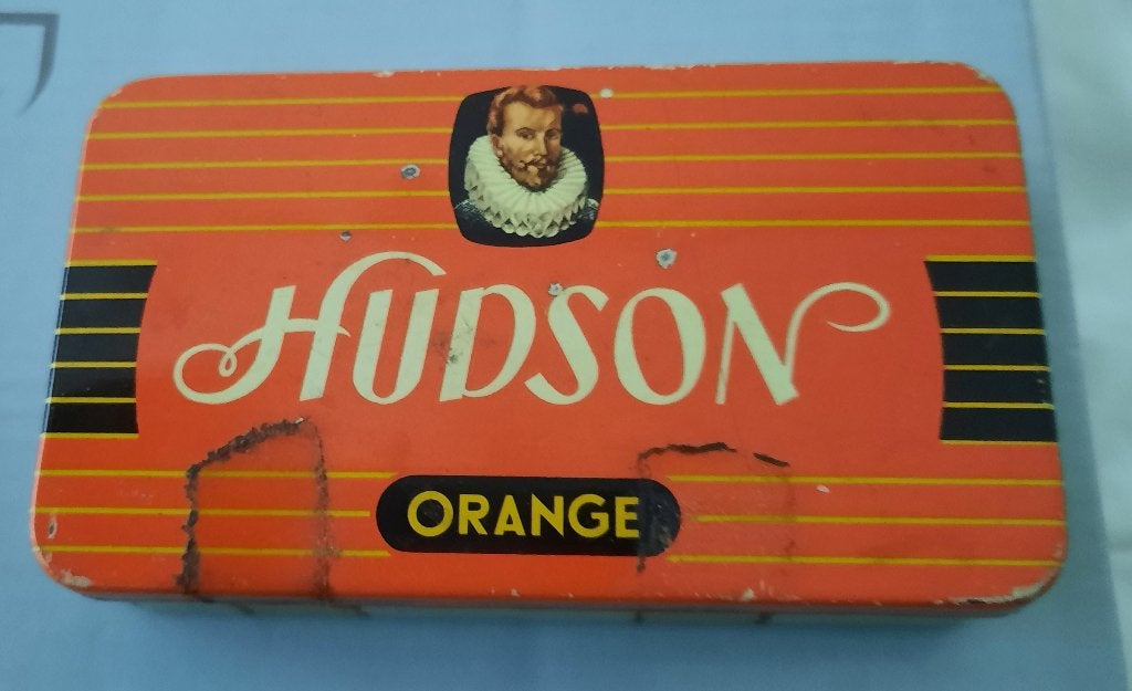 Leuk oud sigarenblikje van Hudson Orange in gebruikte staat, Ophalen of Verzenden, Gebruikt, Tabaksdoos of Verpakking
