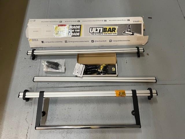 ULTIBAR DAKDRAGER, Ophalen, Zo goed als nieuw