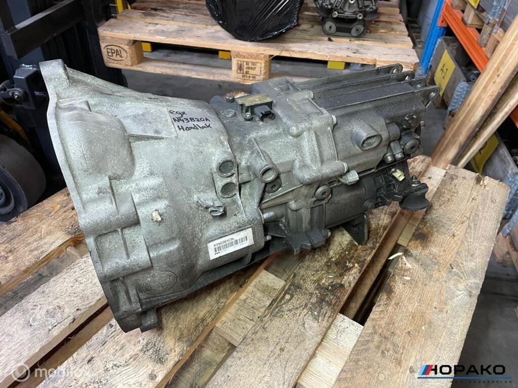Versnellingsbak E9x N43B20A 318i 320i 217.0.0173.96, Auto-onderdelen, Gebruikt, Einsteinlaan 5, Rijswijk, Bmw, Ophalen of Verzenden