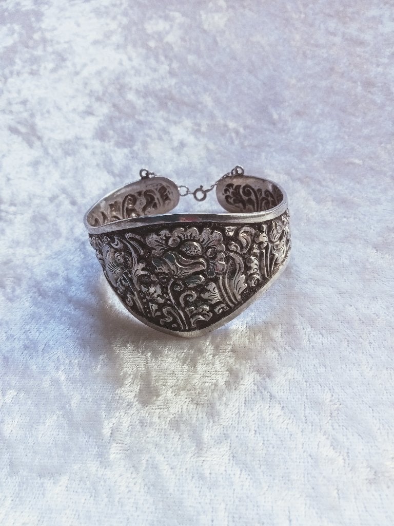 Prachtige Brede Zilveren Djokja Armband met Bloemen, Verzenden, Zilver, Armband