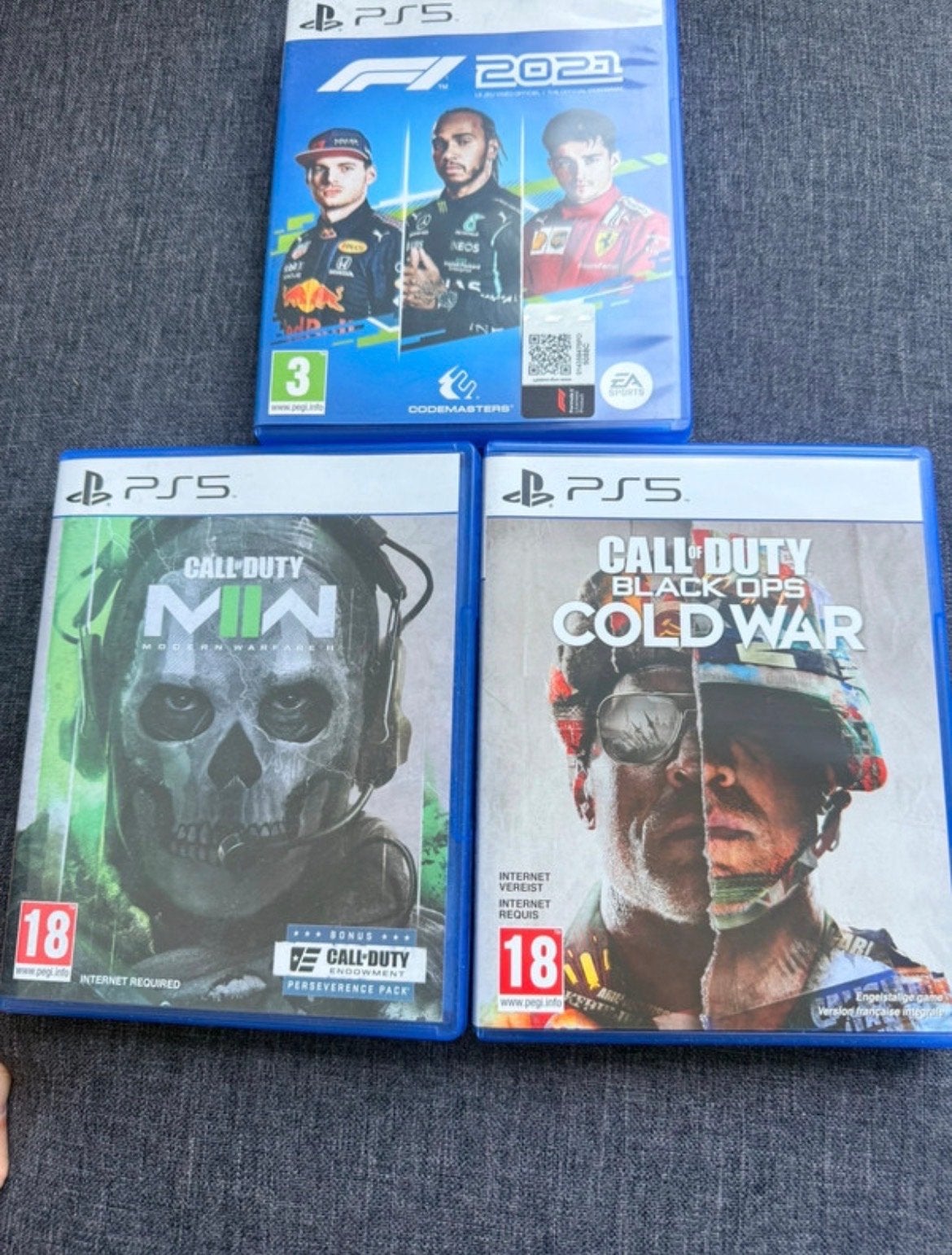 PS5 Games: F1 2021, Call of Duty MW2 & Cold War, Spelcomputers en Games, Ophalen of Verzenden, Zo goed als nieuw, Vanaf 18 jaar