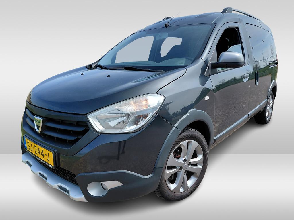 Dacia Dokker 1.2 TCe S&S 10th Anniversary (bj 2016), Auto's, Dacia, Voorwielaandrijving, Stof, Gebruikt, 4 cilinders