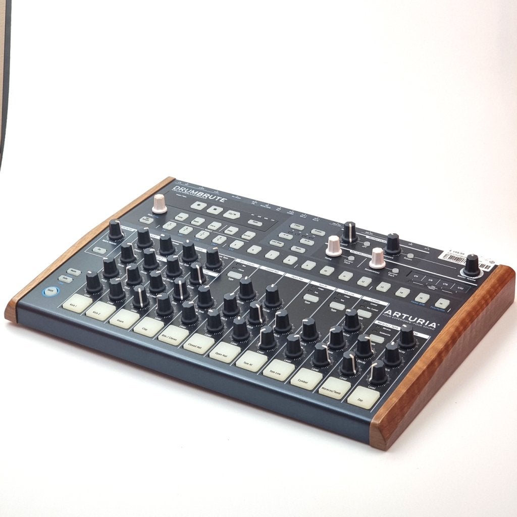 Arturia DrumBrute Drummachine Analoog | In Nette Staat, Muziek en Instrumenten, Drumcomputers, Arturia, Gebruikt, Support@arturia.com