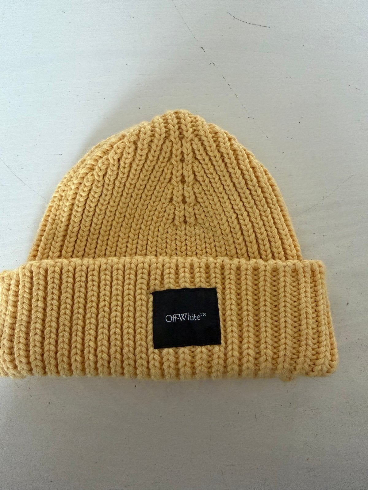 Off-White Gele Gebreide Muts - ORIGINEEL, Kleding | Heren, Ophalen of Verzenden, Nieuw, Overige maten, Muts