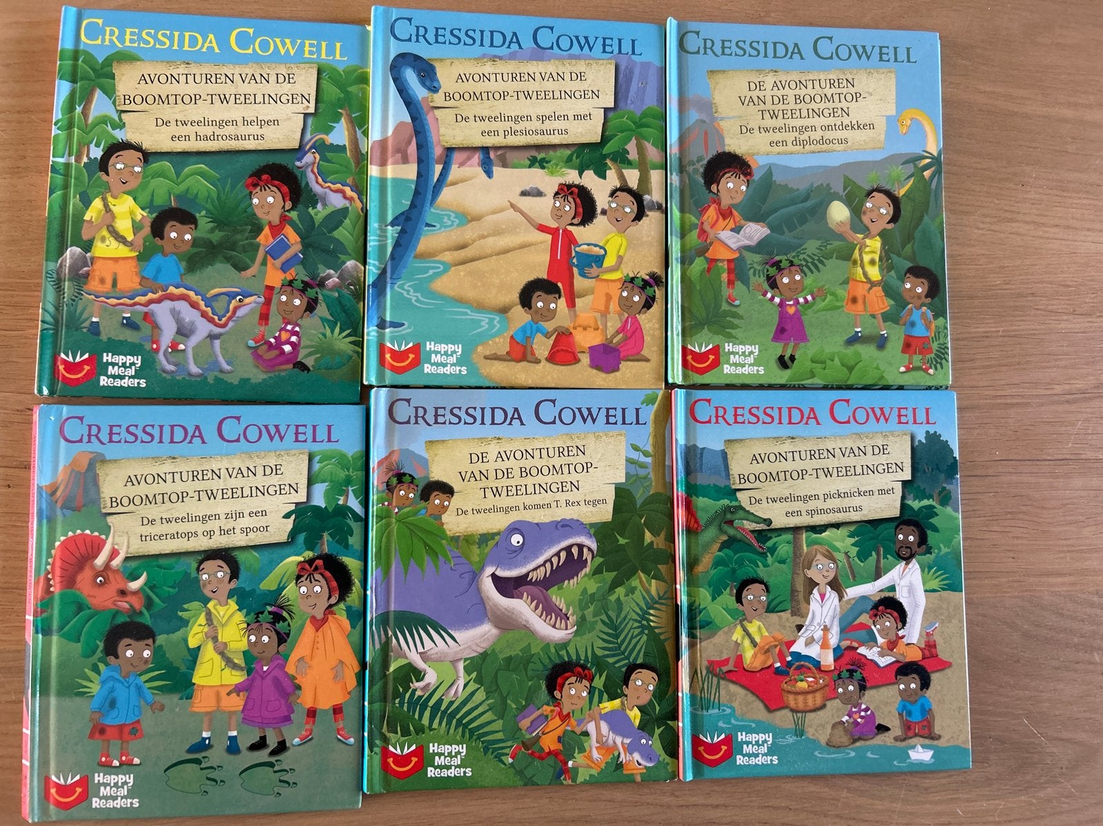 Avonturen van de Boomtop Tweelingen - Cressida Cowell, Ophalen, Gelezen, 3 tot 4 jaar