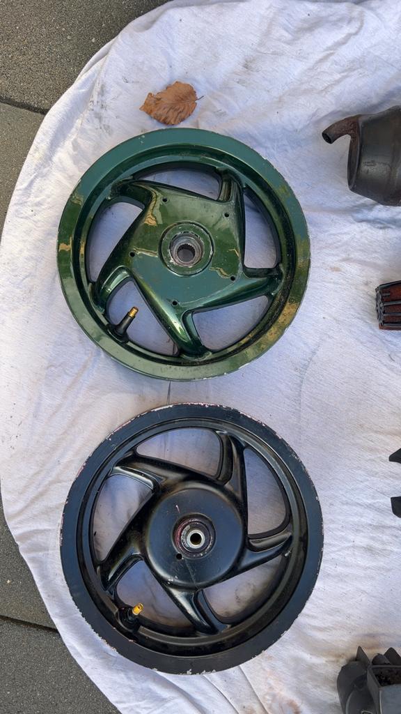 Piaggio Type 3 onderdelen: Velgen, uitlaat, filters, Ophalen, Gebruikt, Overige typen, Piaggio