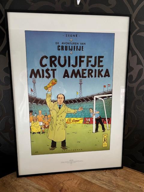 Johan Cruijf  mist Amerika tintin gesigneerde editie., Ophalen, Zo goed als nieuw, Ajax, Poster, Plaatje of Sticker