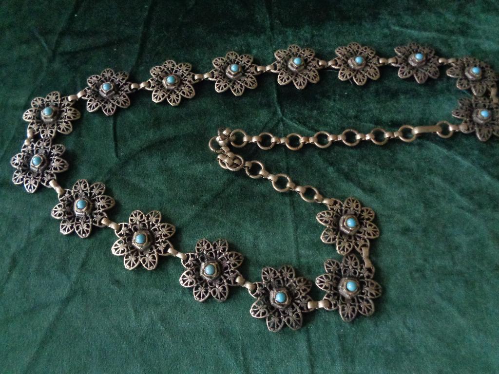 jaren 70 riem met blauwe stenen, Overige kleuren, Tailleriem, Ophalen of Verzenden, Zo goed als nieuw
